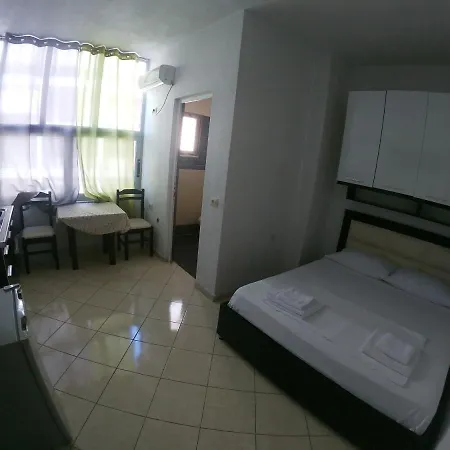 Apartment Honey Near Promenade *