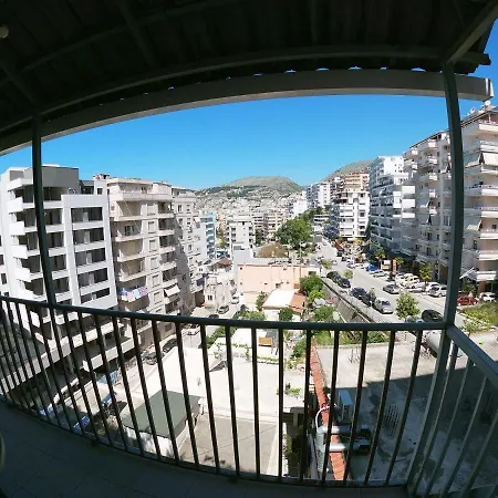 Apartment Honey Near Promenade
